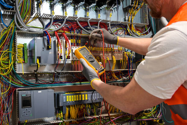 Best Electrical Contractors for Businesses  in Green Tree, PA